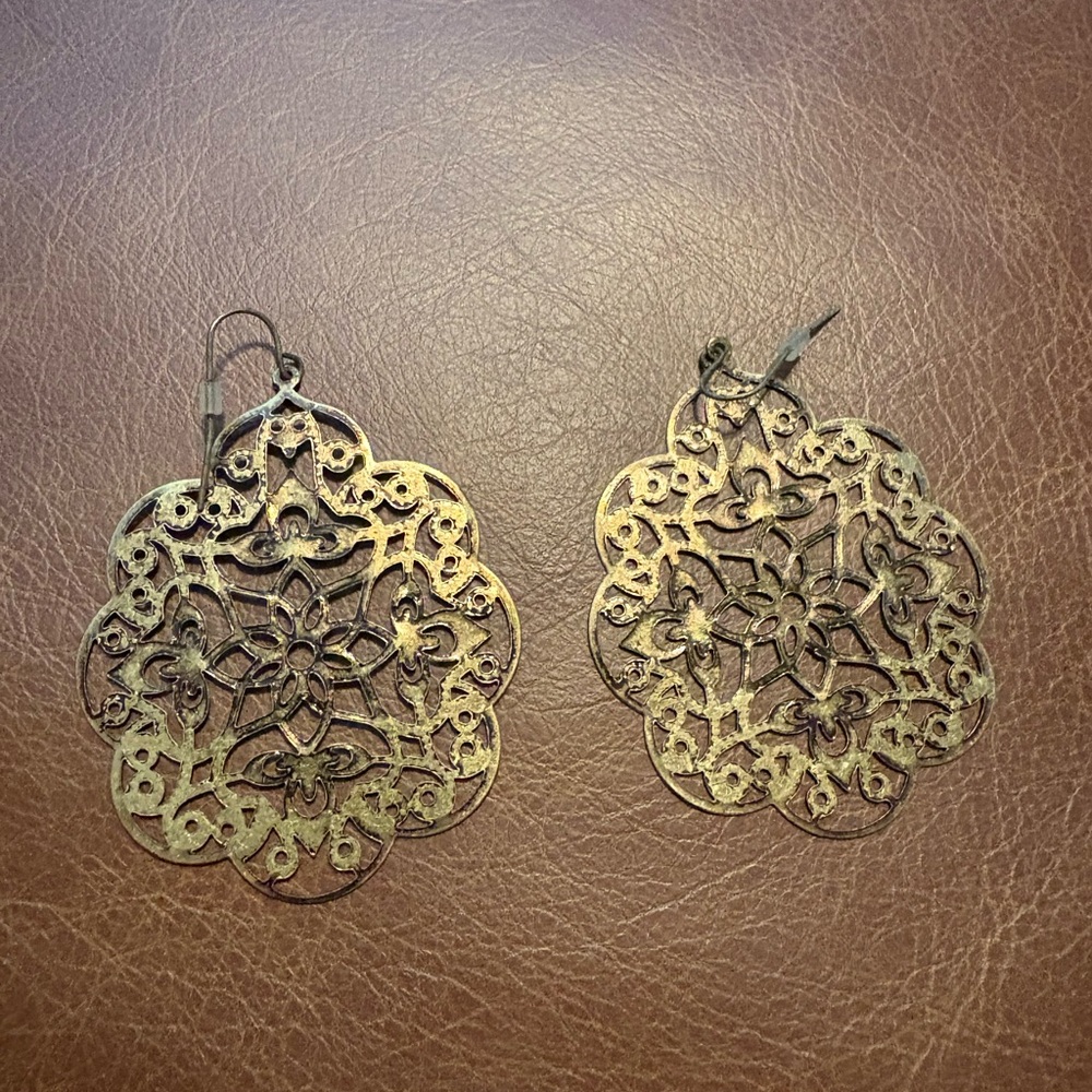 Intricate Gold Filigree Earrings
